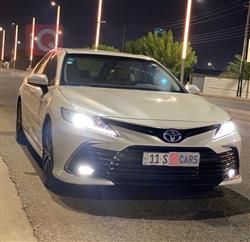 تۆیۆتا کامری